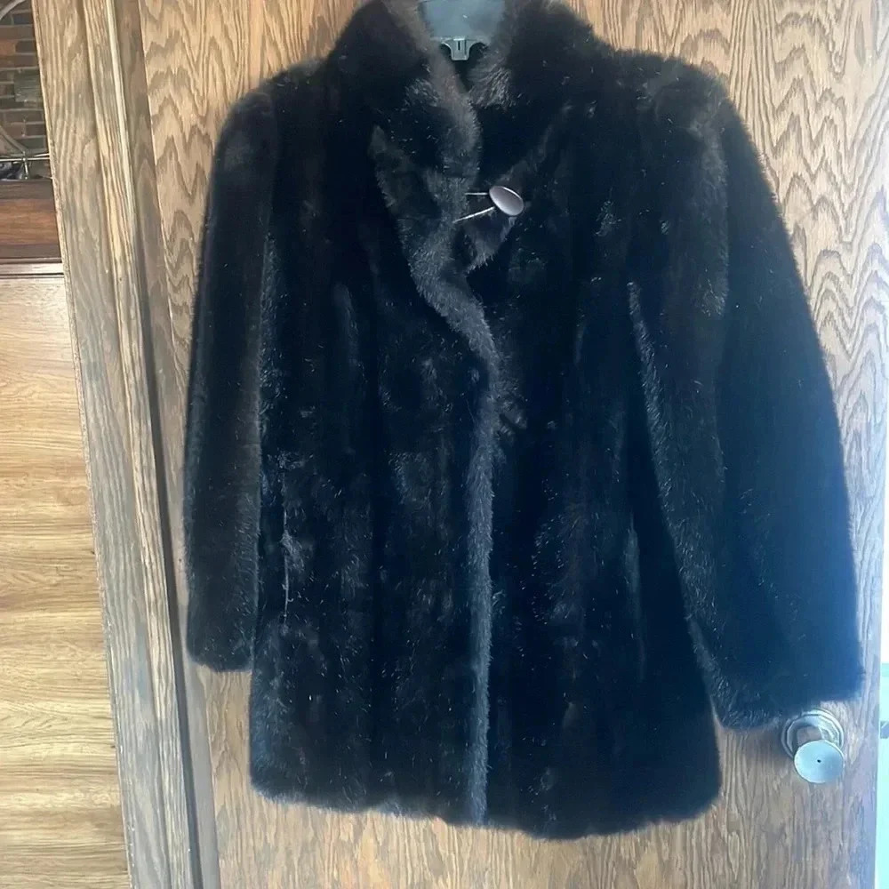 chocolate‎ furr jacket